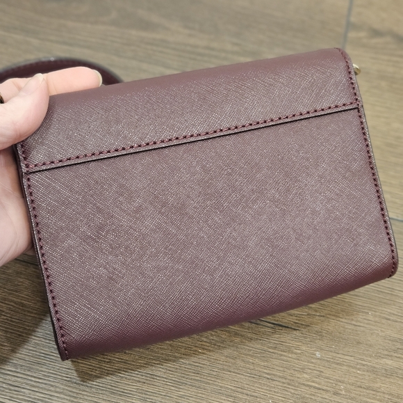 Kate Spade Burgundy Crossbody Bag - Like New - Picture 7 of 13